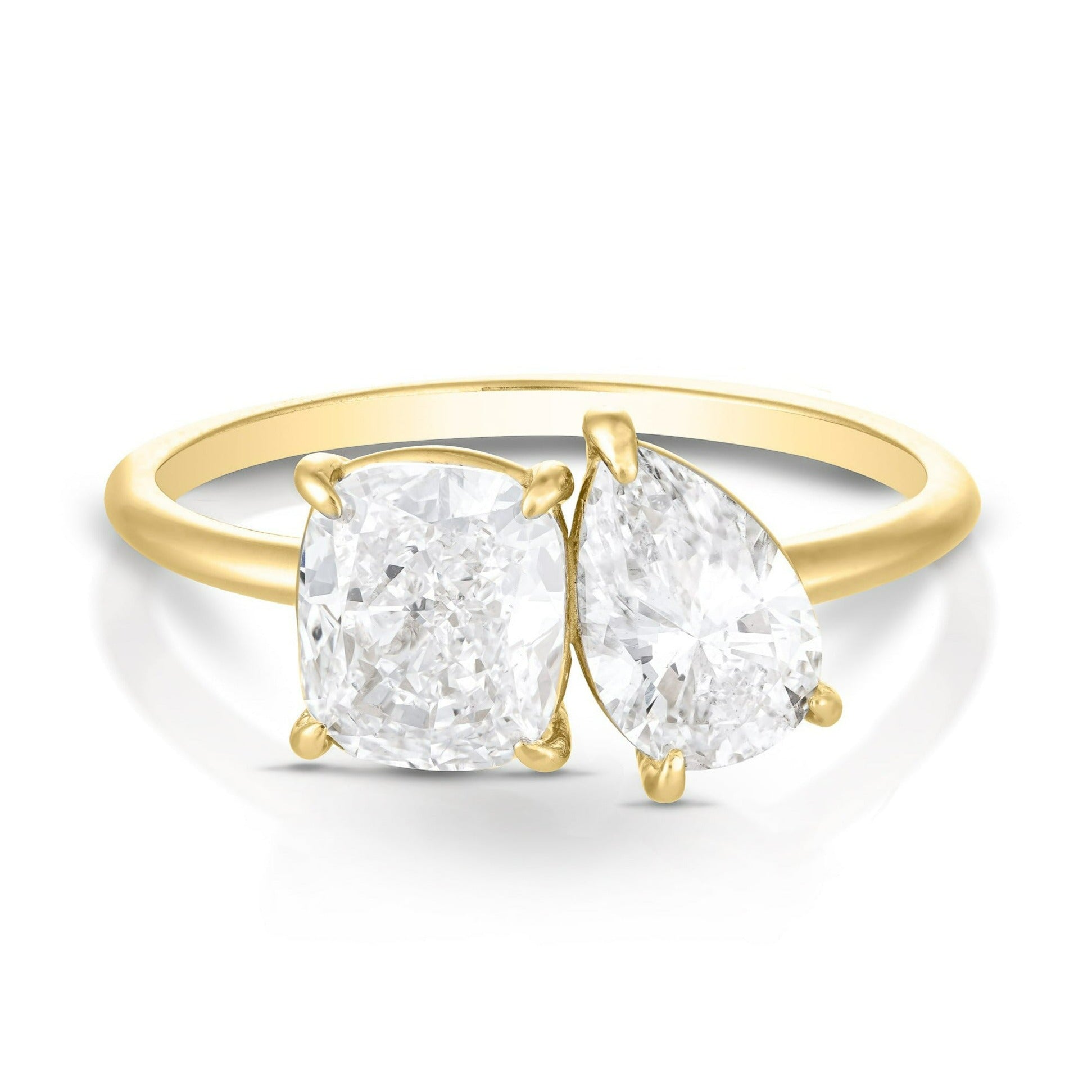 Toi et Moi | cushion & pear diamond