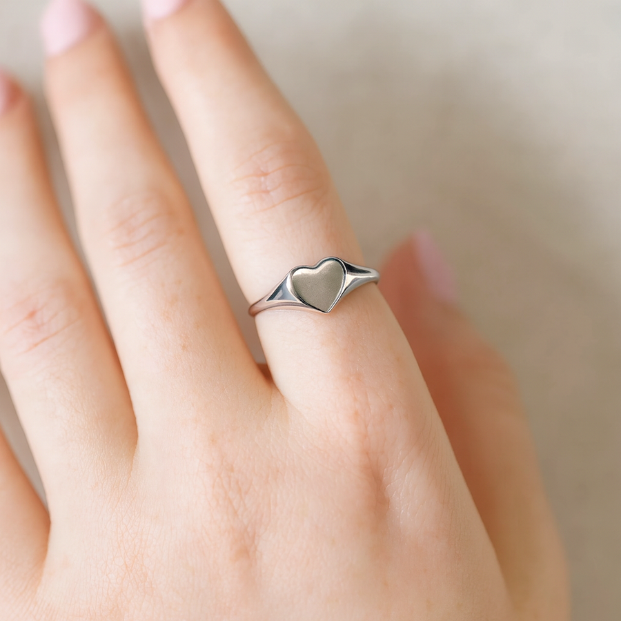 Heart Signet | Engraved Initial