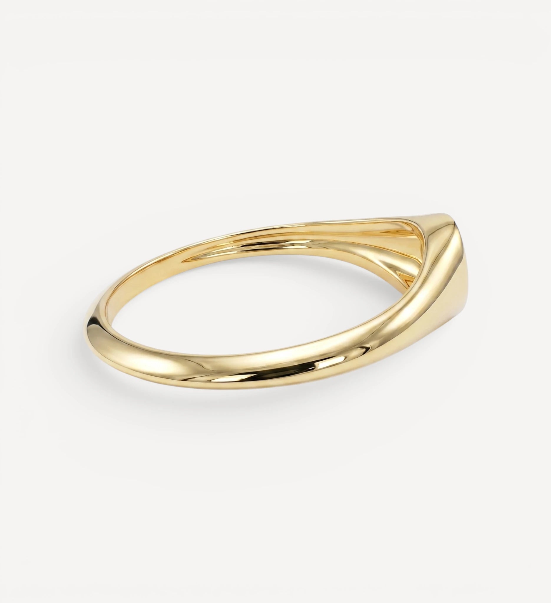 Petite Round Signet | Engraved Initial
