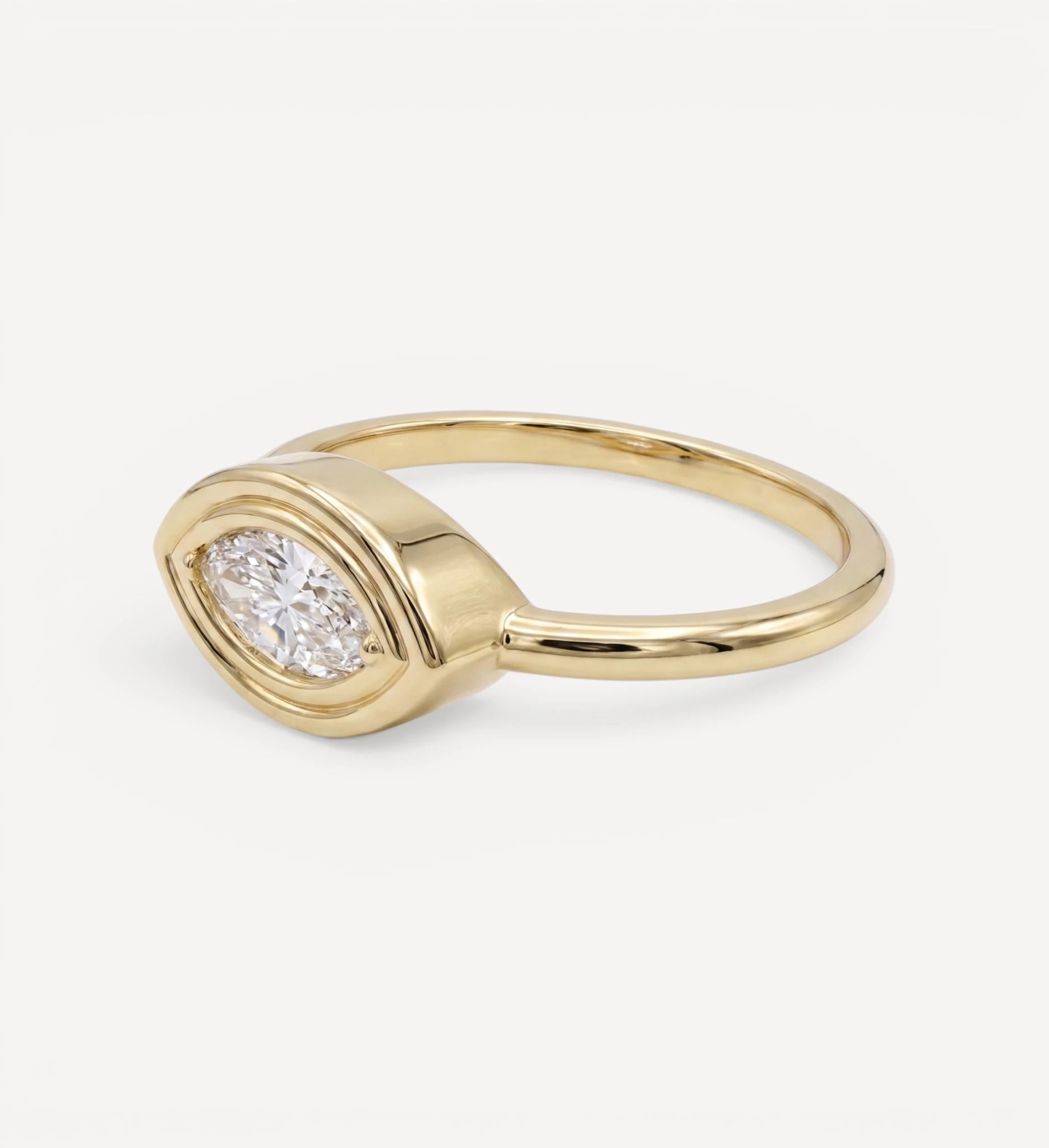 Flow Ring | Marquise Diamond