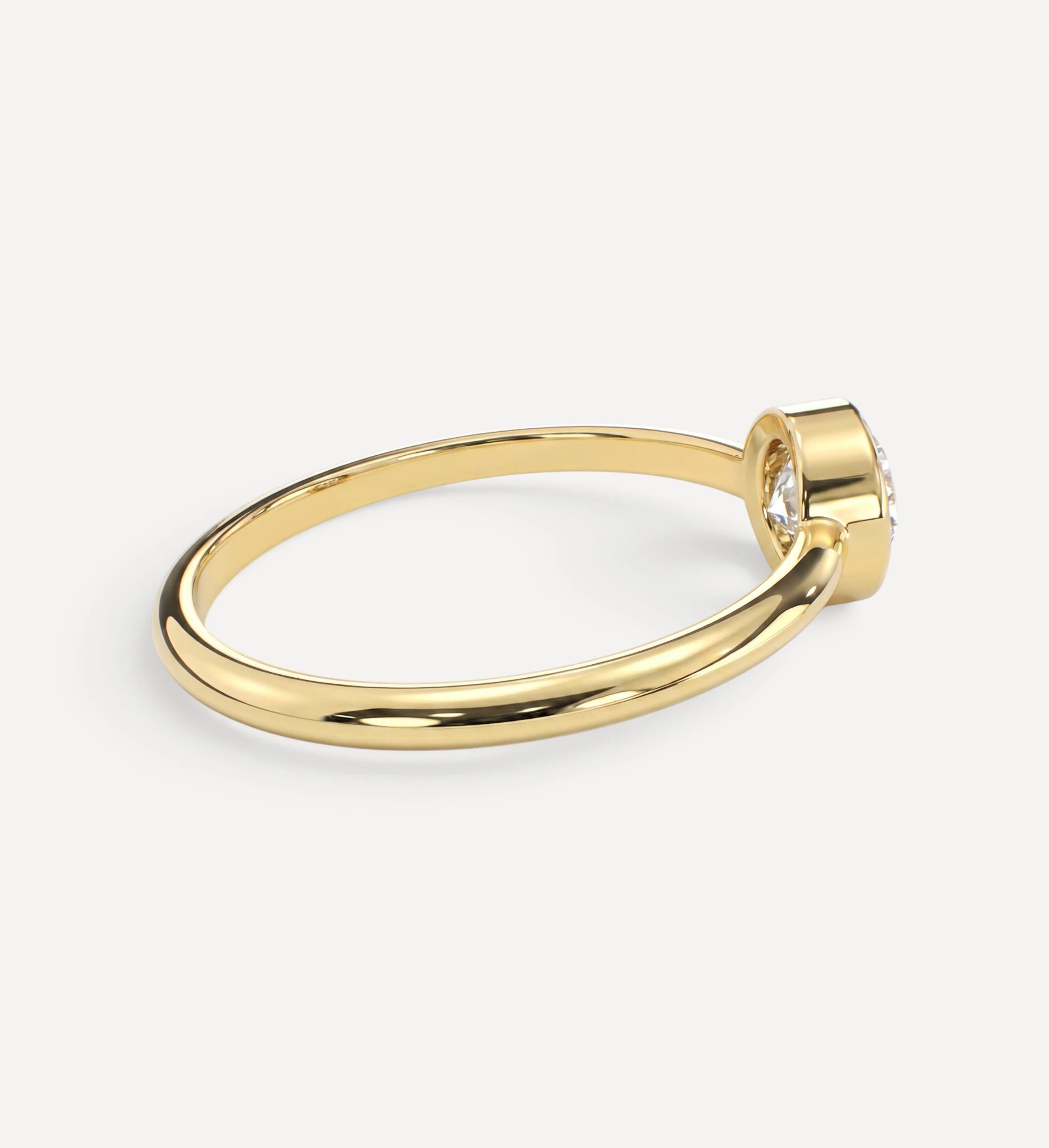 Petite Flow Ring | Round Diamond
