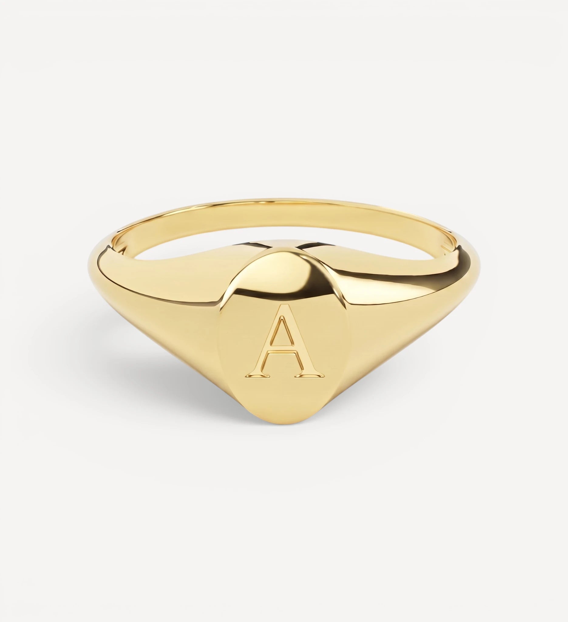 Oval Signet II | Engraved Initial