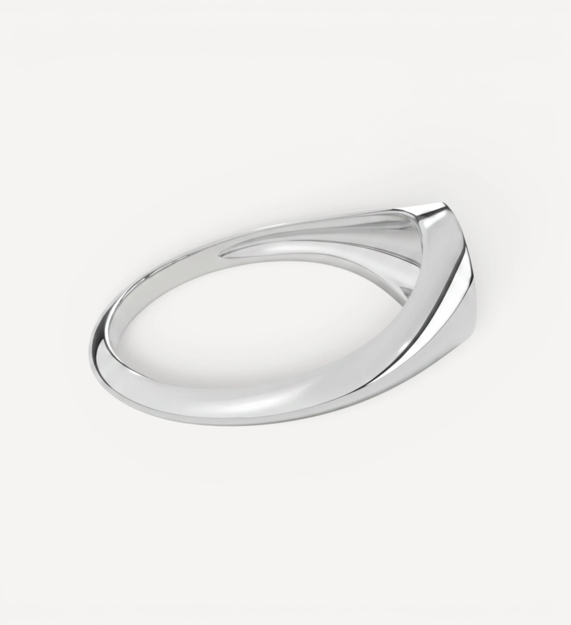 Round Signet | Engraved Initial