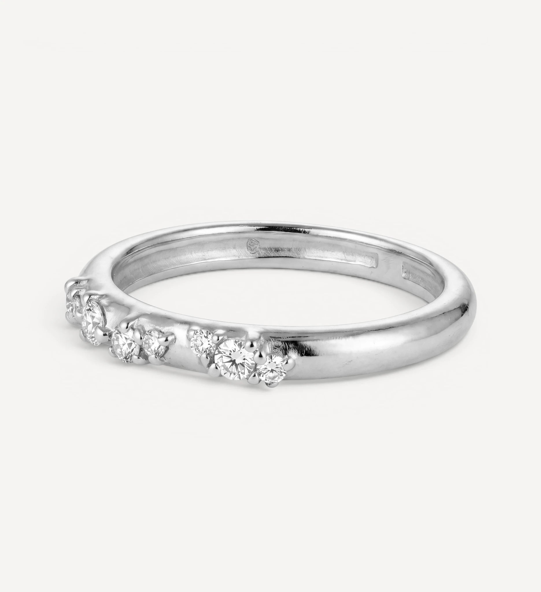 Fleur Ring | white diamonds