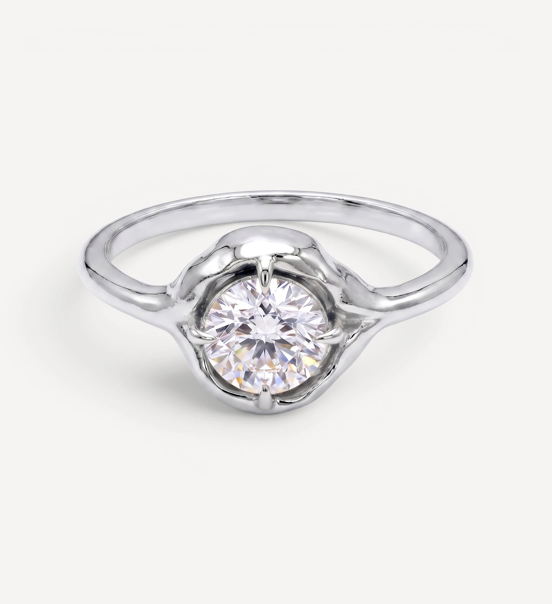 Organic Solitaire | round diamond