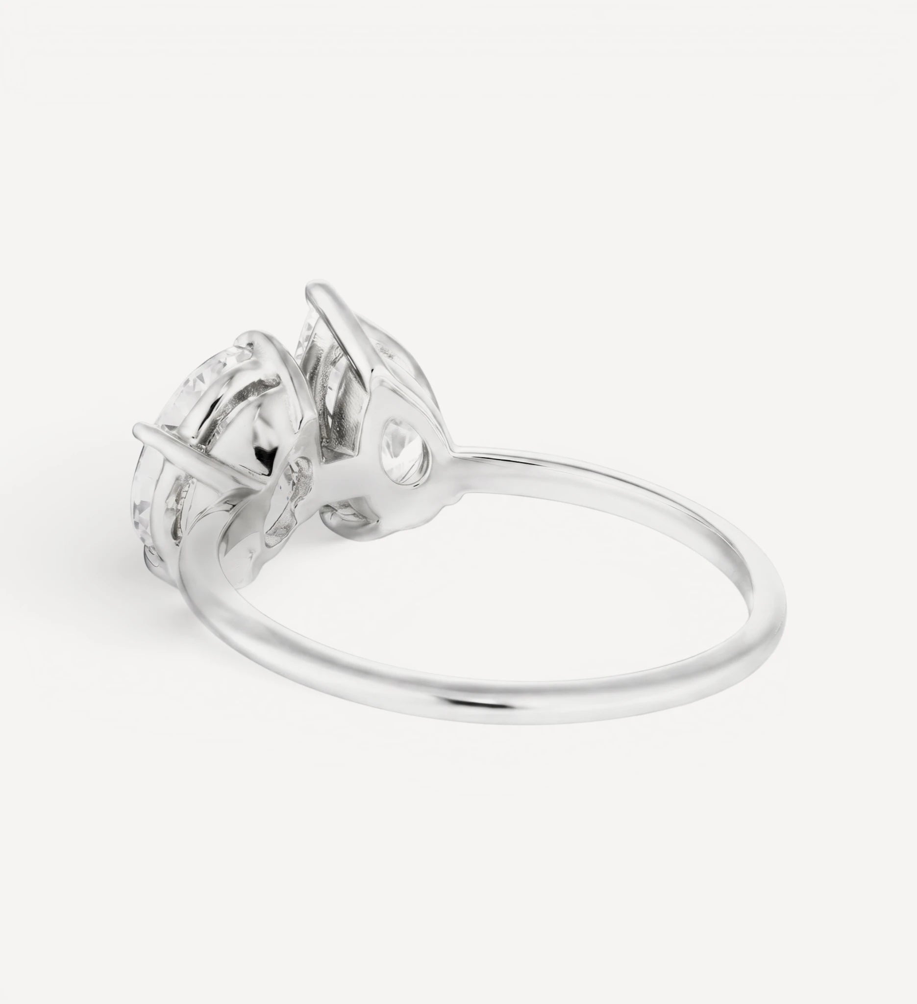 Toi et Moi | pear & oval diamond