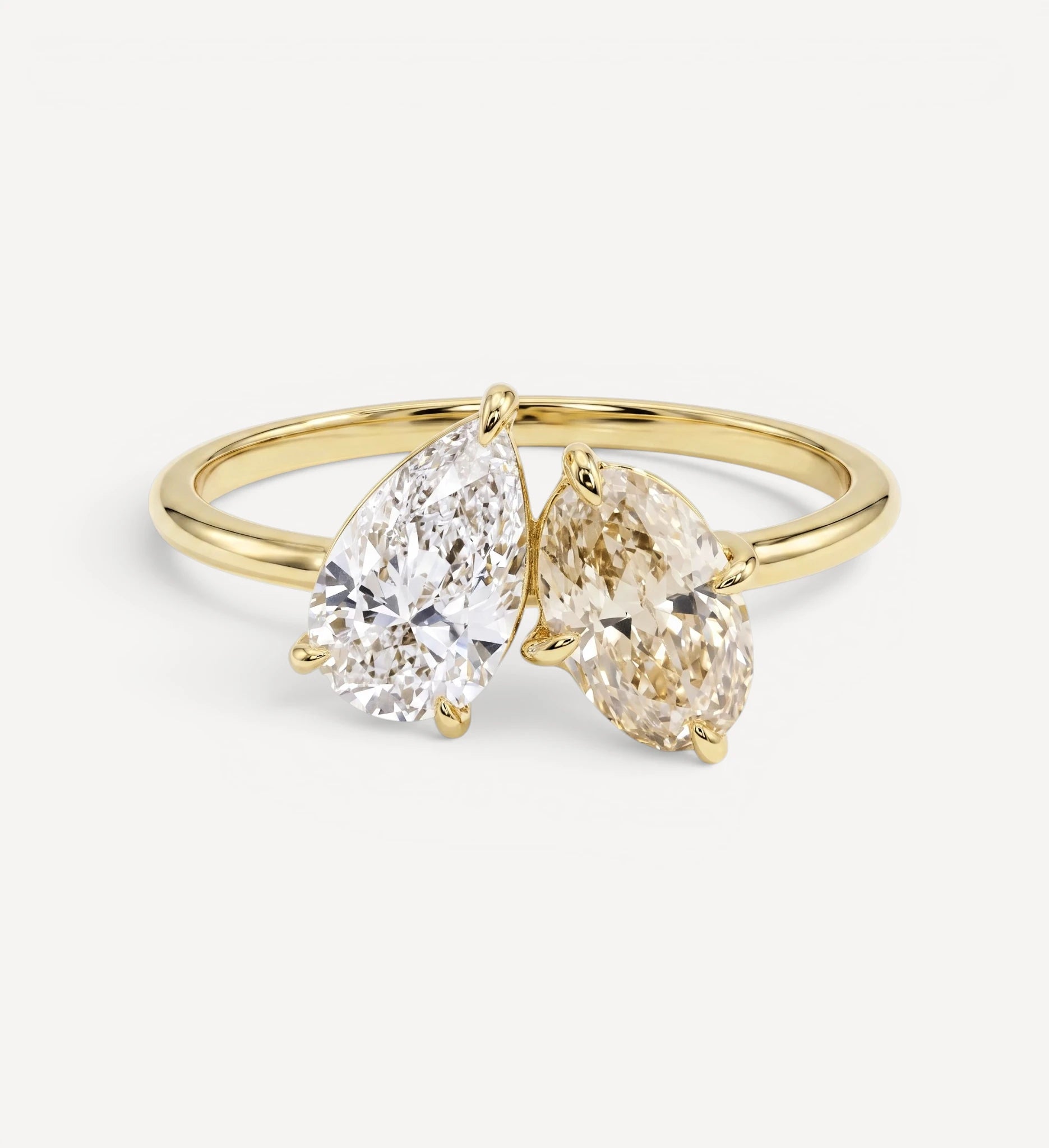 Toi et Moi | pear & oval diamond