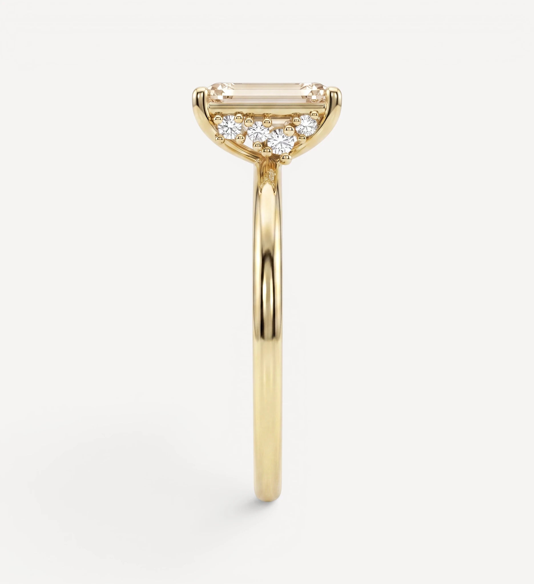 Flora ring | emerald champagne diamond