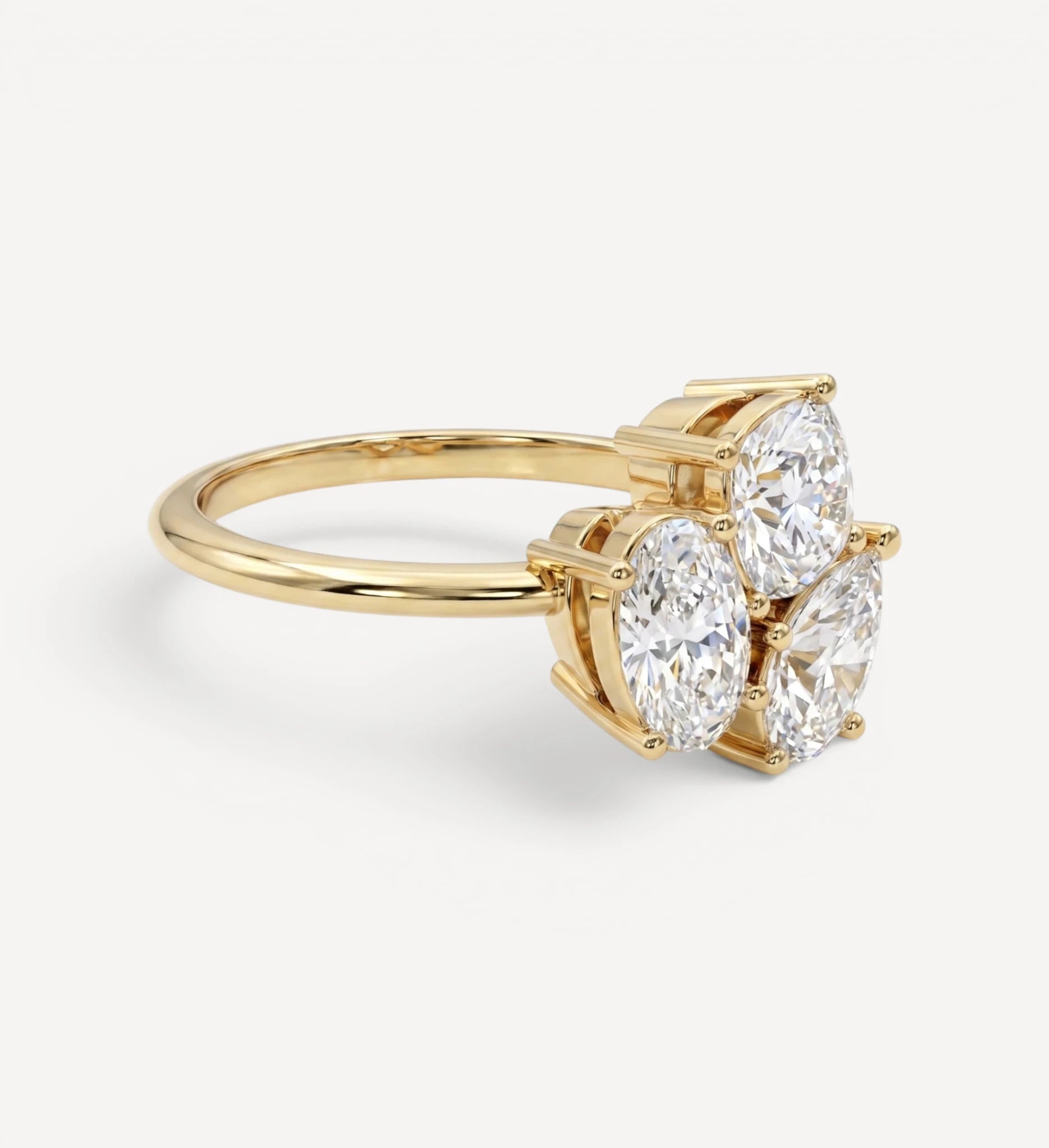 Triolet ring | diamond