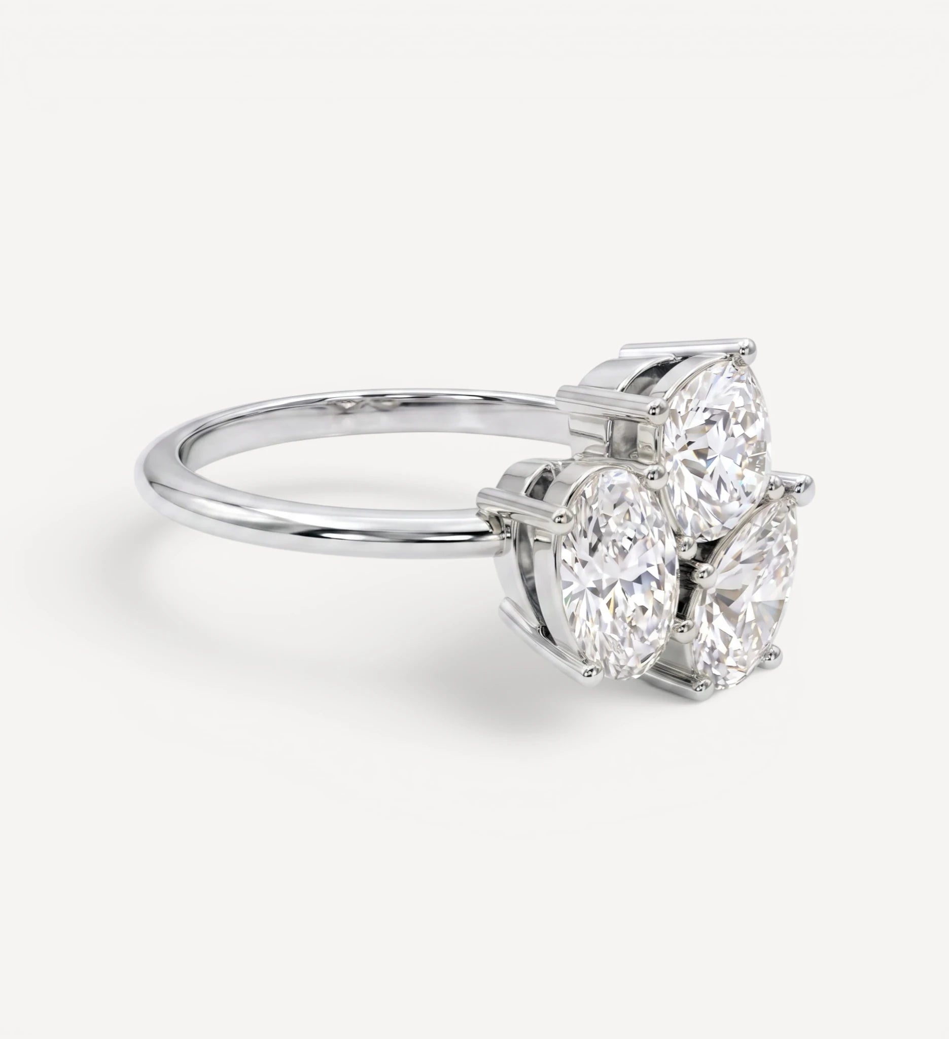 Triolet ring | diamond