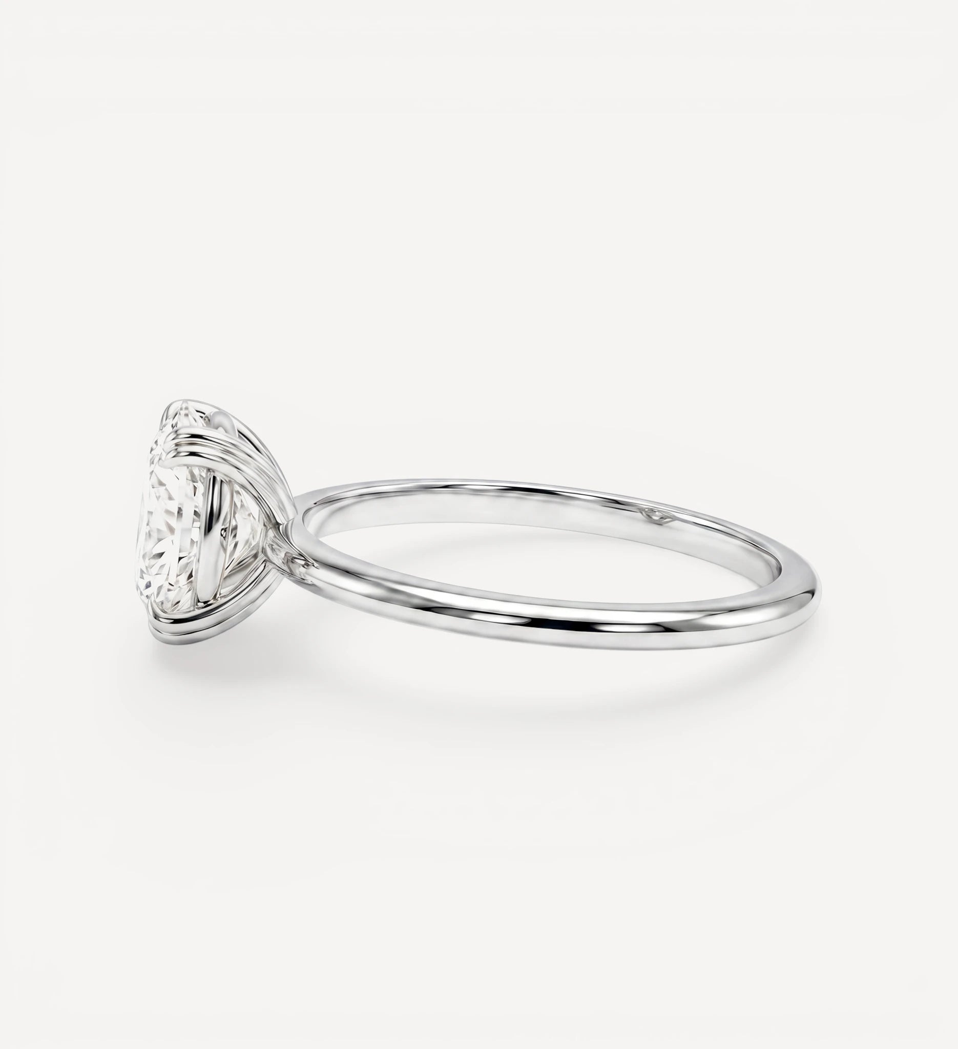Oval Solitaire | diamond