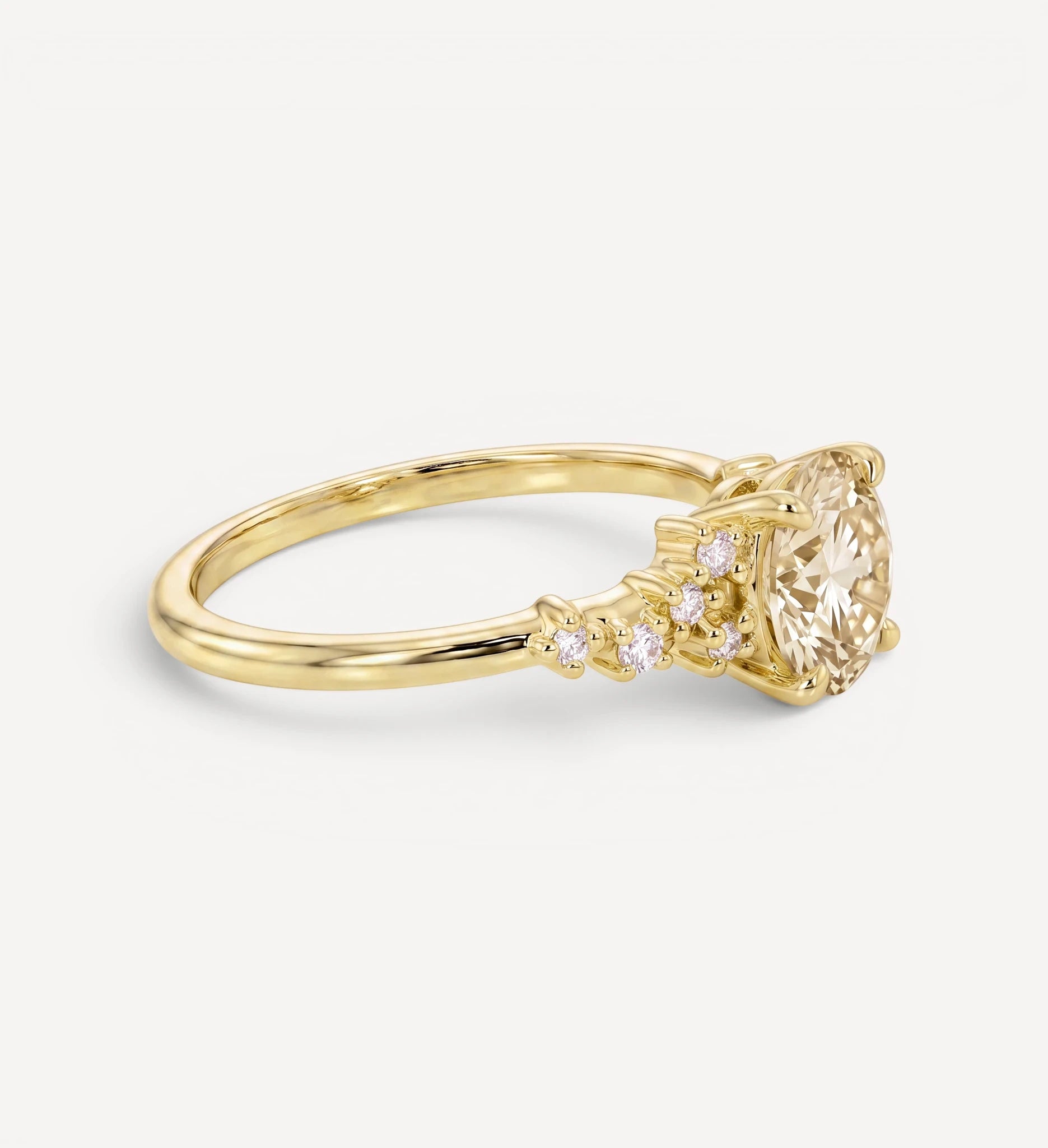 Sienna ring | round champagne diamond