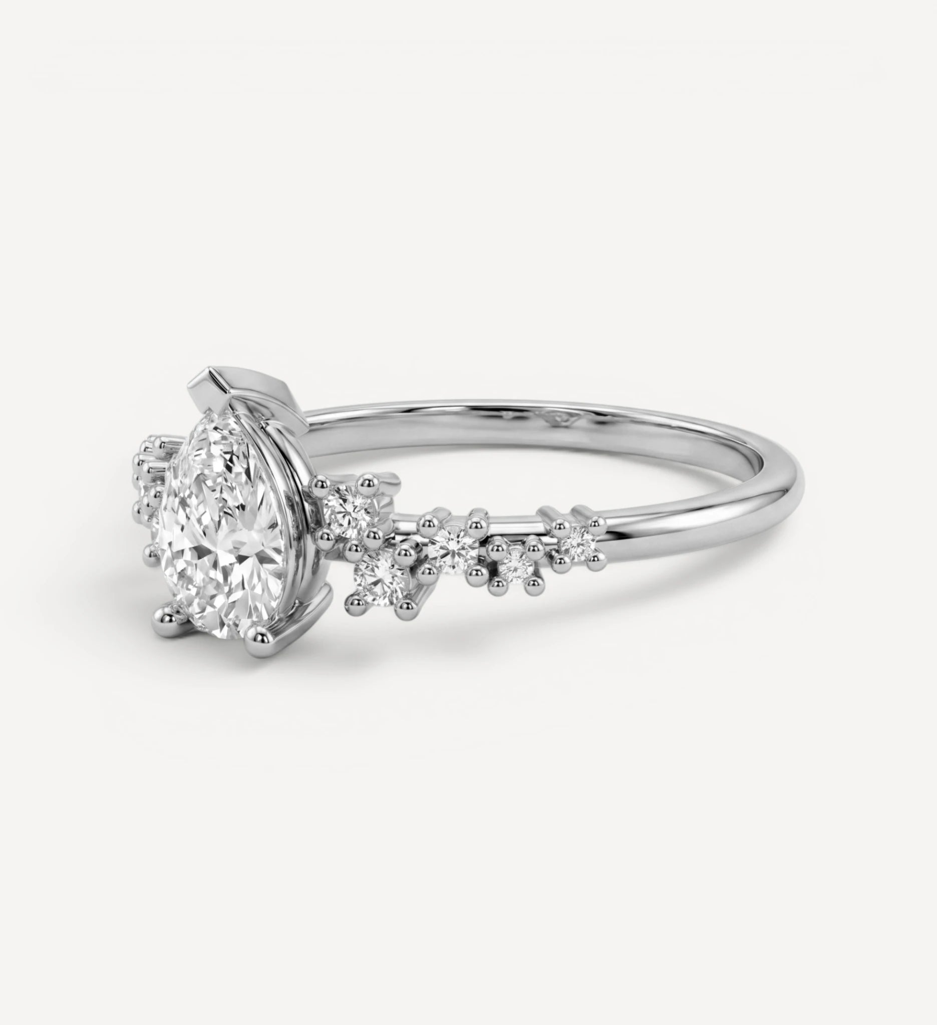 Sophia | sapphire & diamonds