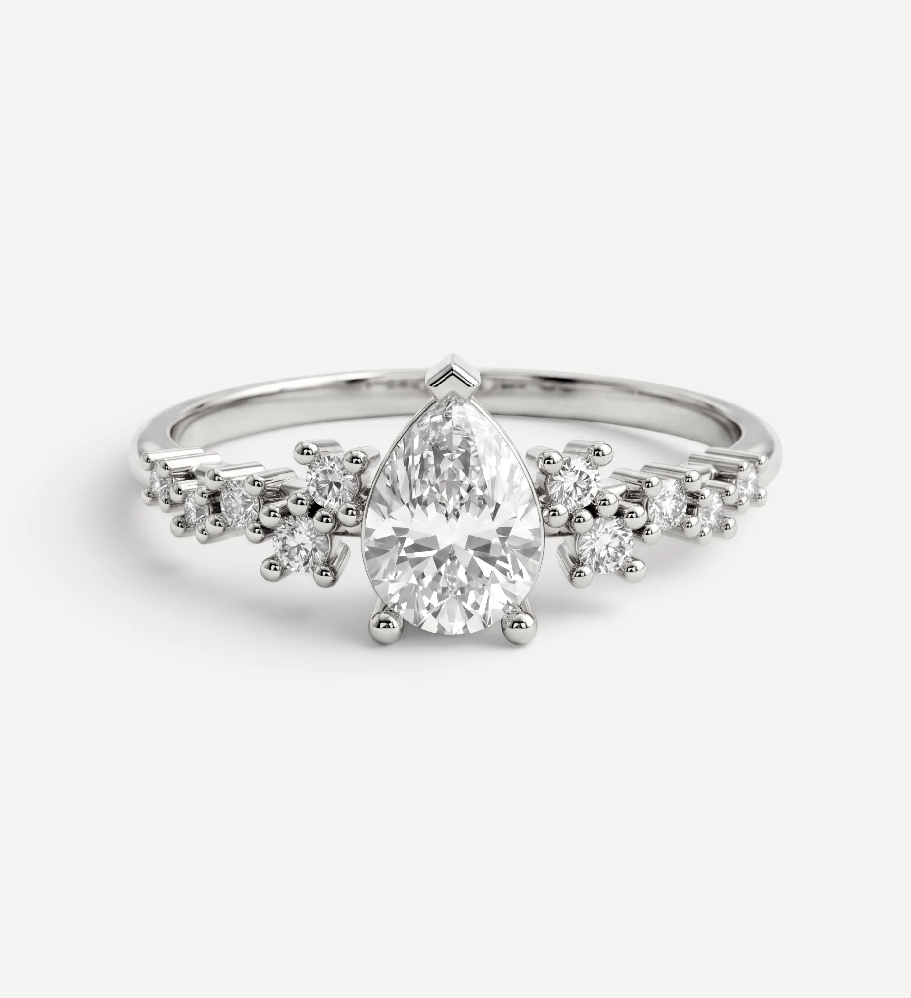 Sophia | sapphire & diamonds