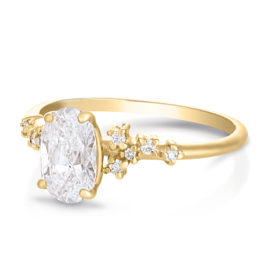 Sienna ring | oval diamond