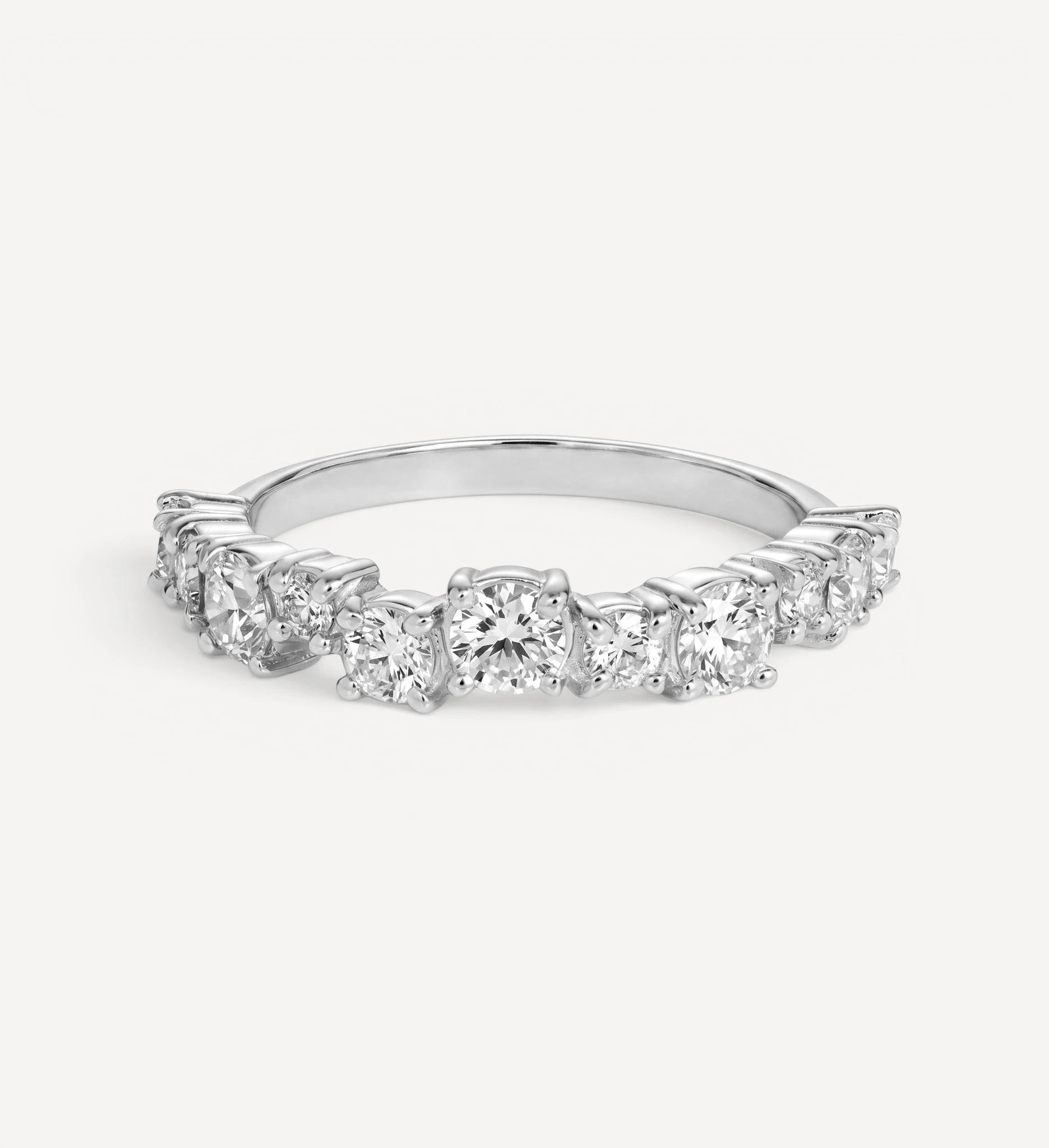 Round Cluster Eternity ring | diamond