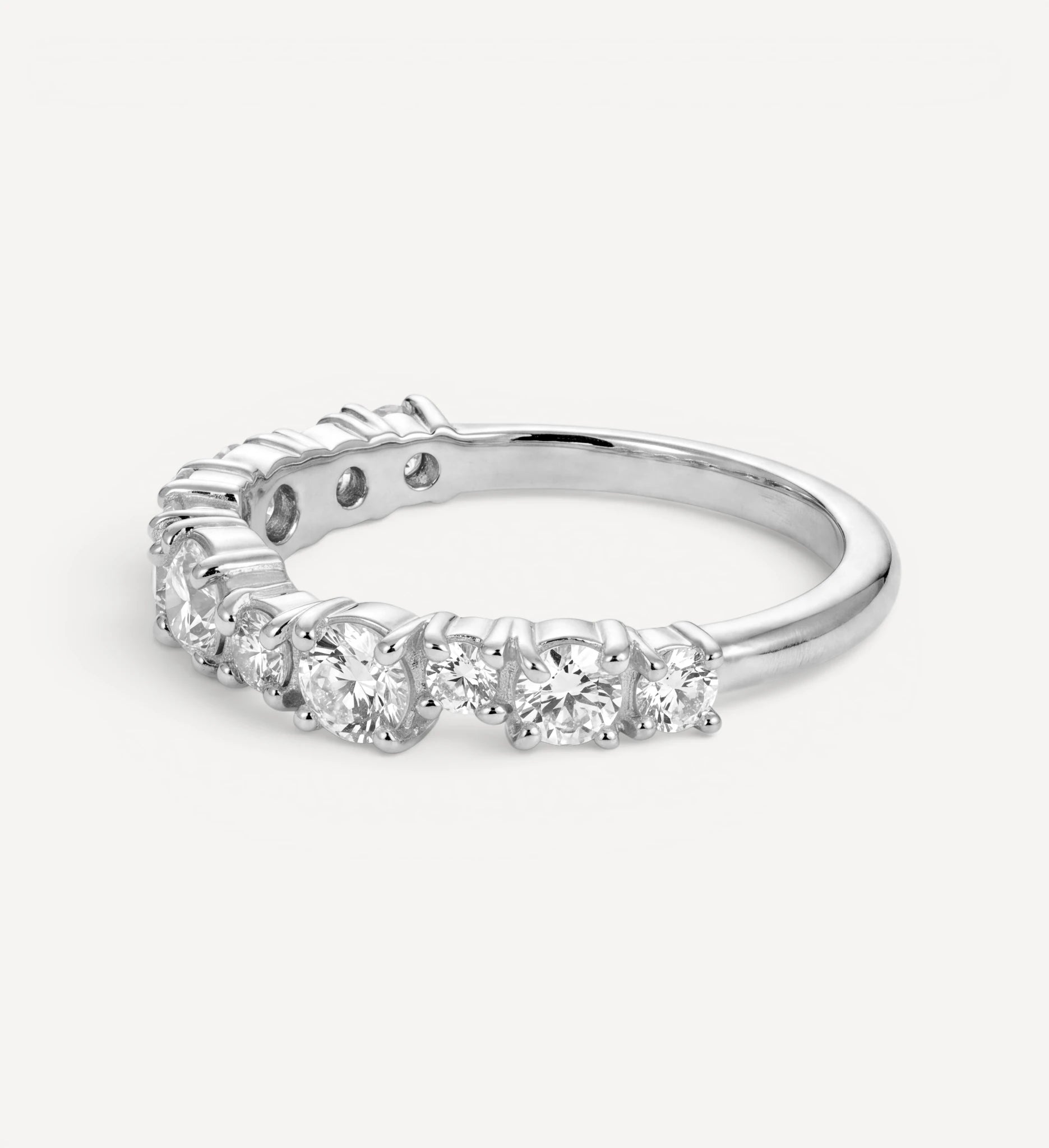 Round Cluster Eternity ring | diamond