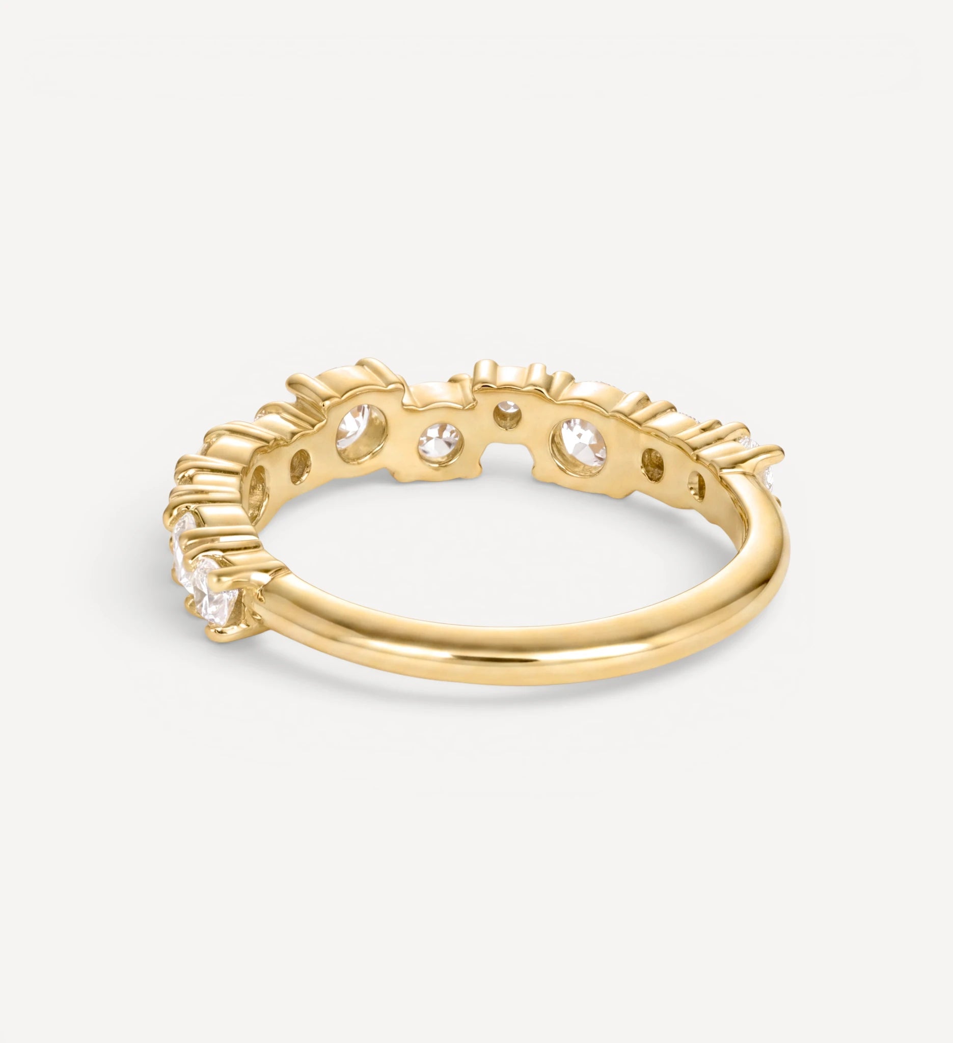 Round Cluster Eternity ring | diamond