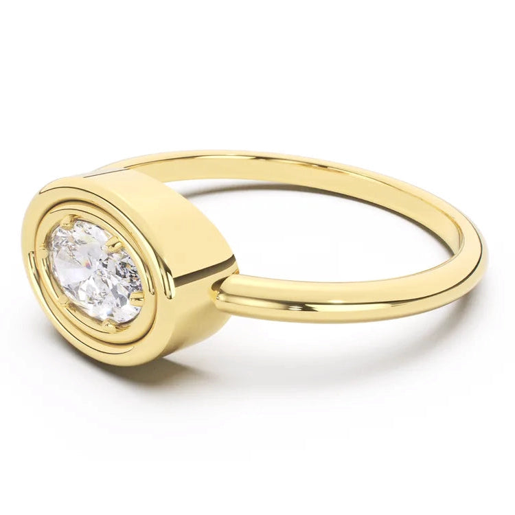 Flow Ring II | Oval Diamond