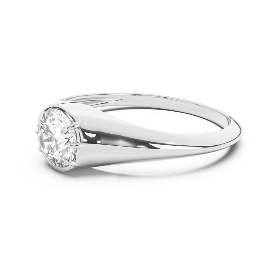 Luetta Signet Ring | 0.50ct Round Diamond