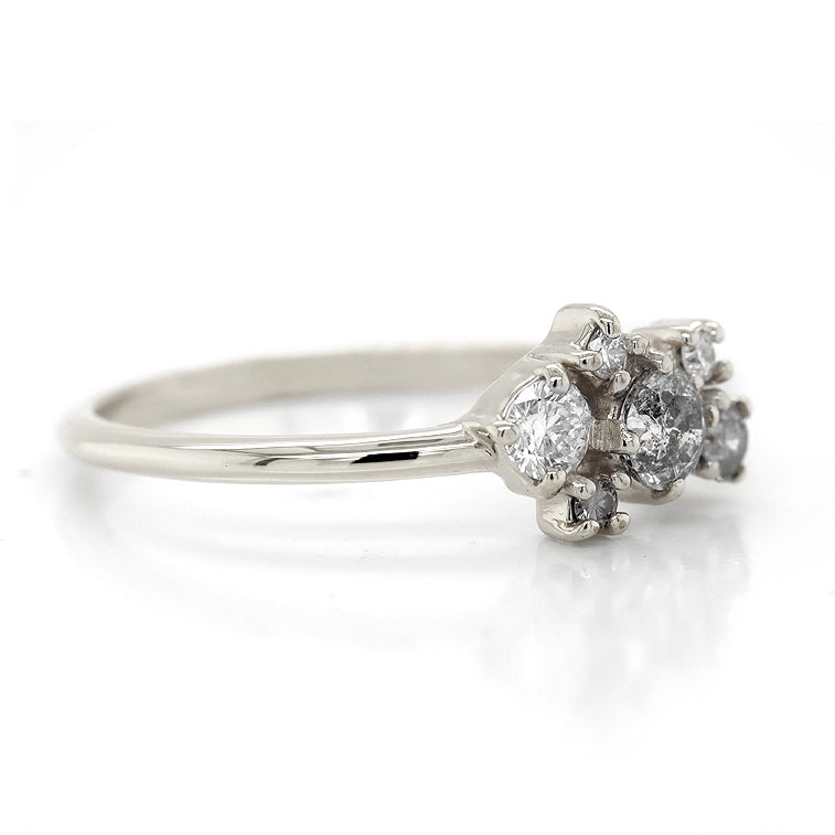 Eva Cluster ring | diamond