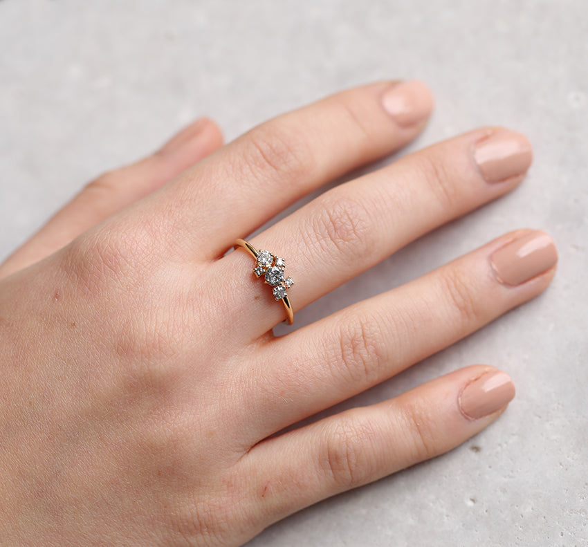 Eva Cluster ring II | diamond