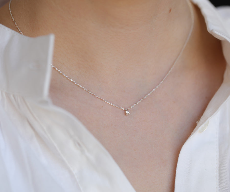 Faye necklace | white diamond