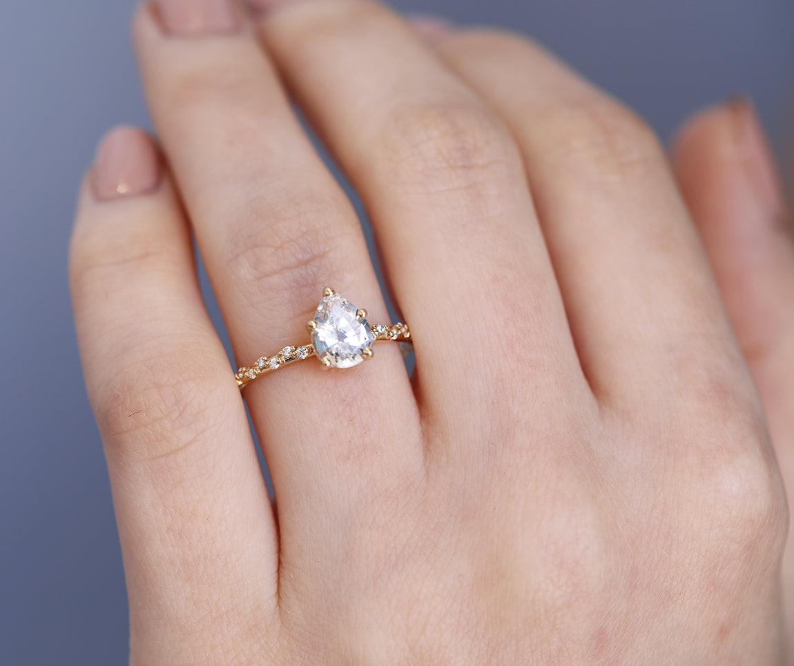 Nessa | sapphire & diamonds