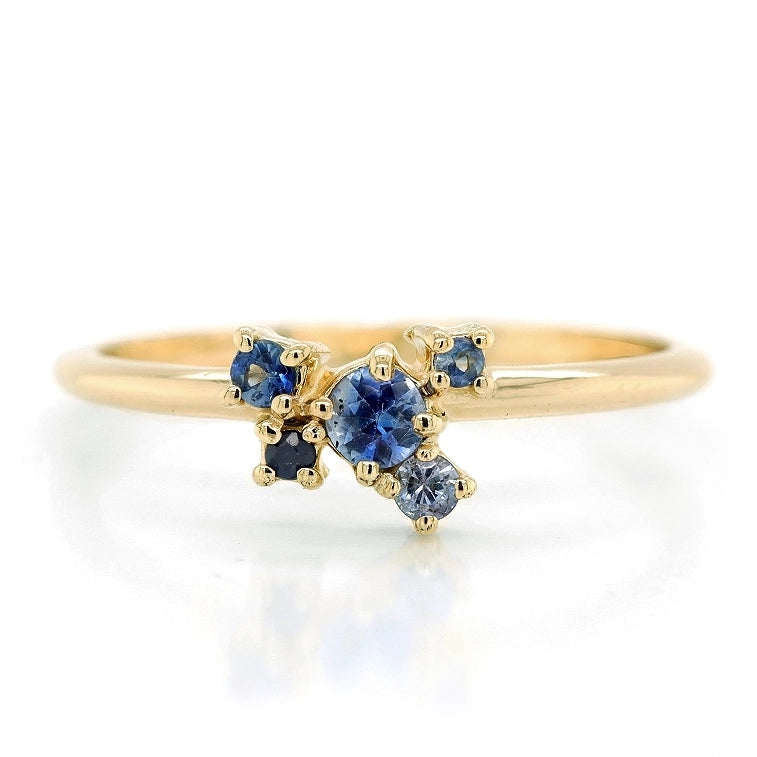 Dela Cluster ring II | sapphire
