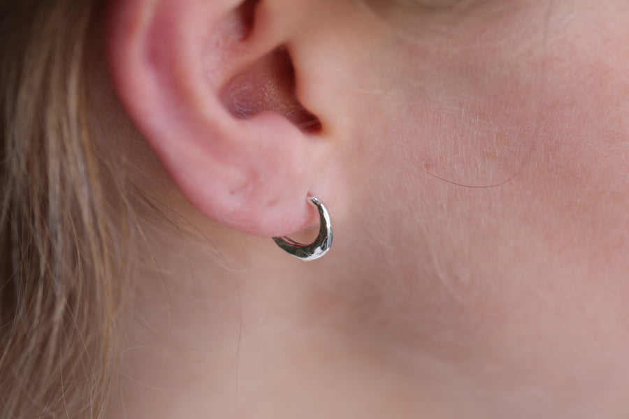 Crescent hoops